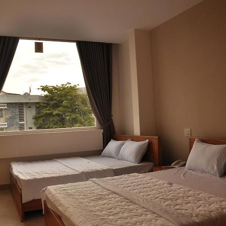 Dag Hotel Nha Trang Buitenkant foto