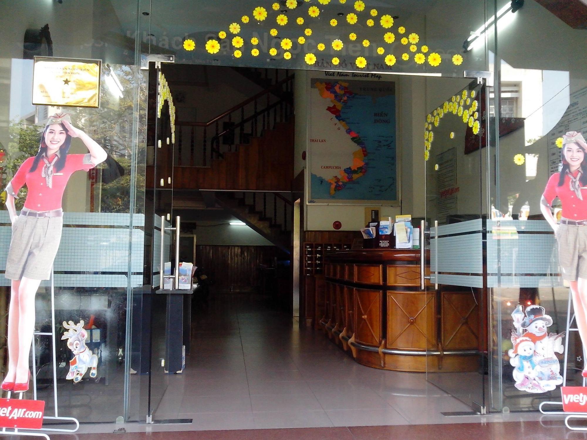 Dag Hotel Nha Trang Buitenkant foto