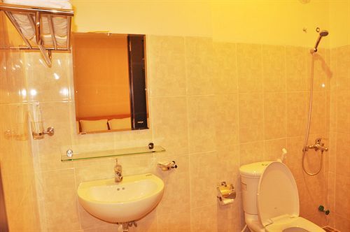 Dag Hotel Nha Trang Buitenkant foto